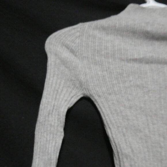 PRIMARK | size 4 | Grey Mock Neck Long Sleeve Knit Sweater - Picture 9 of 15